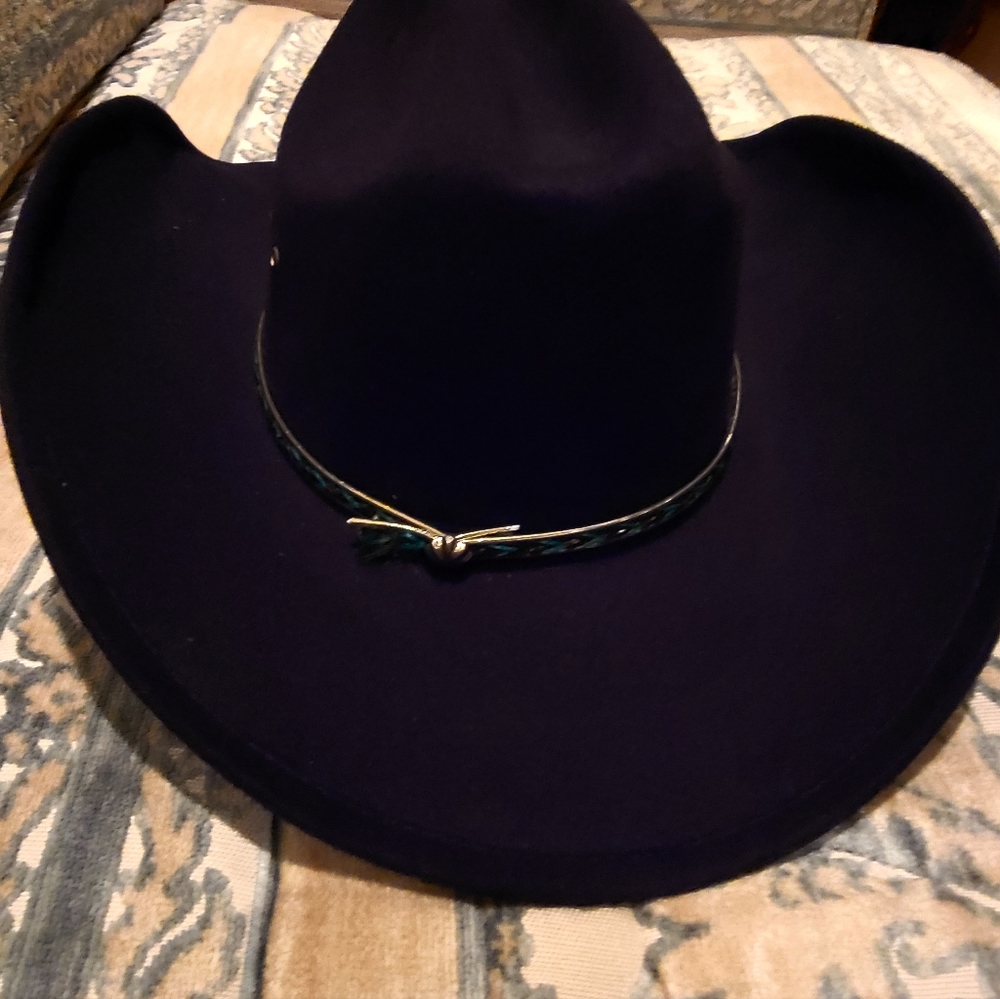 Western Express Inc. Black cowboy hat w gold & turquoise braided band. Men